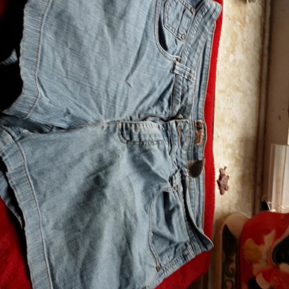 Faded Glory Stretch Demin Shorts